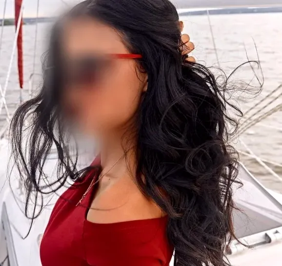 Abril, 35 años