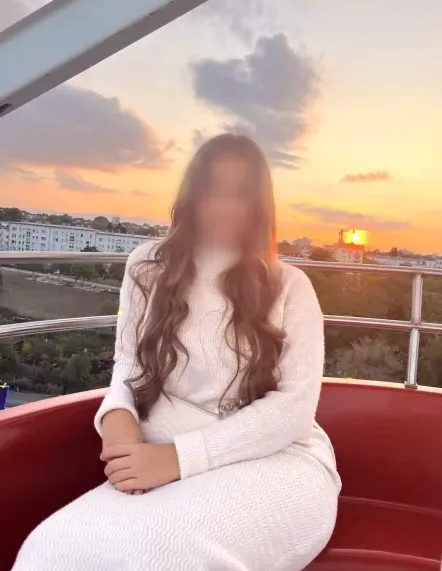 Raquel, 19 años